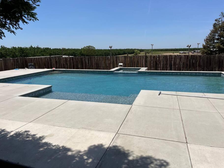 Adorable 1 Bedroom With Pool, And Horse Arena Oakdale Esterno foto